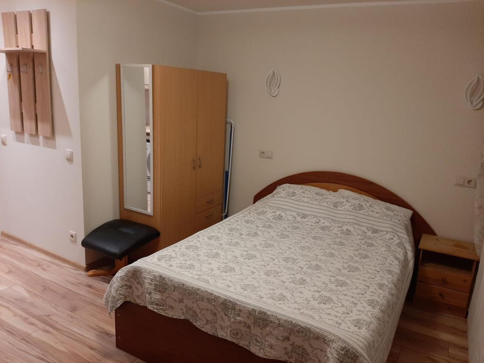 Tomik Lägenhet Liepāja Exteriör bild