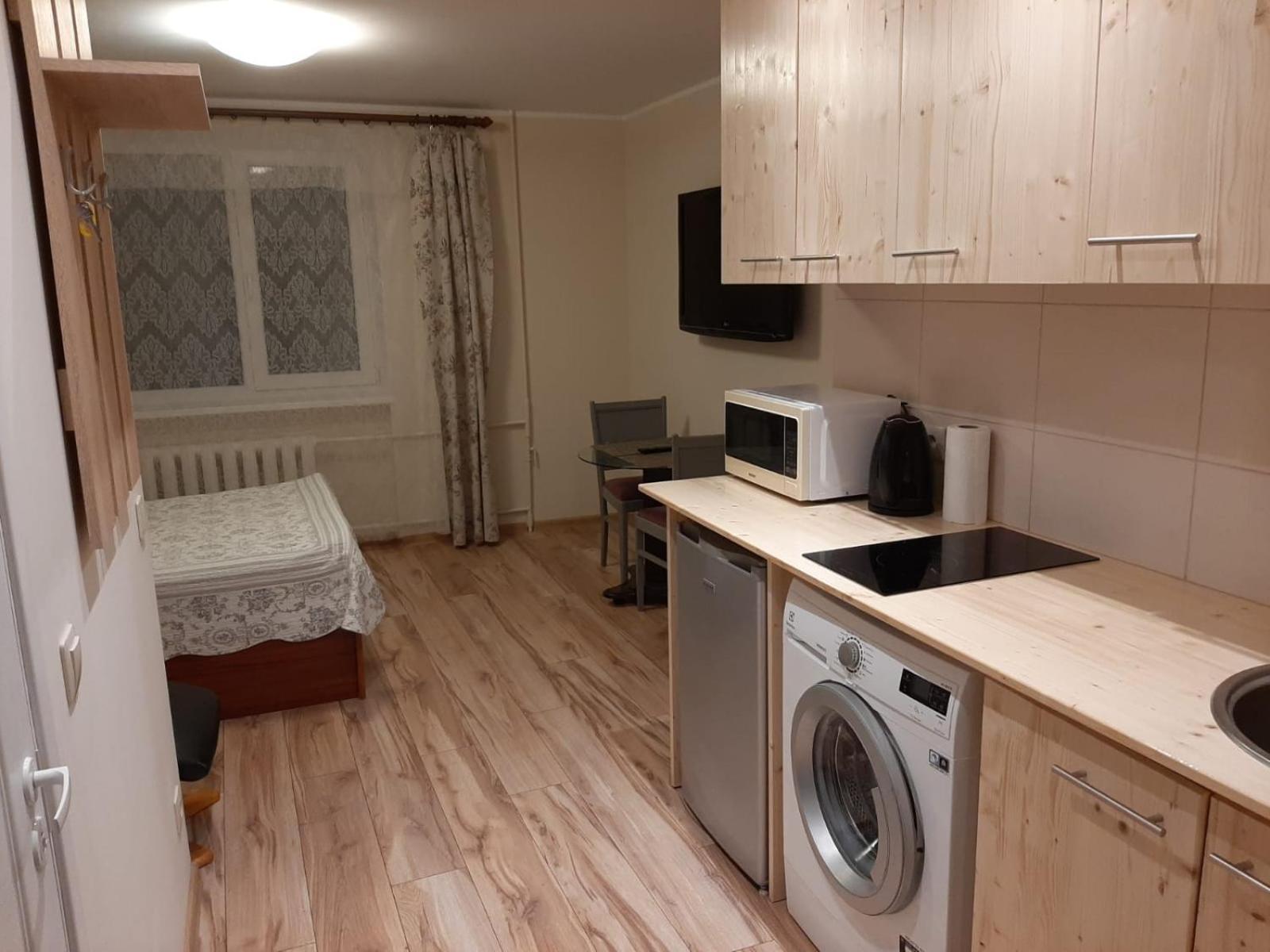 Tomik Lägenhet Liepāja Exteriör bild